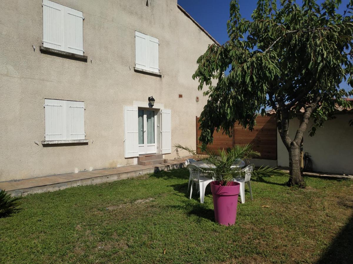 Appart 28M2 Avec Jardin Et Parking Prives, Chambre Separee Milhaud Ngoại thất bức ảnh